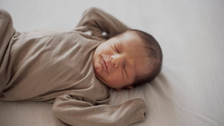 quando si regolarizza il sonno dei neonati