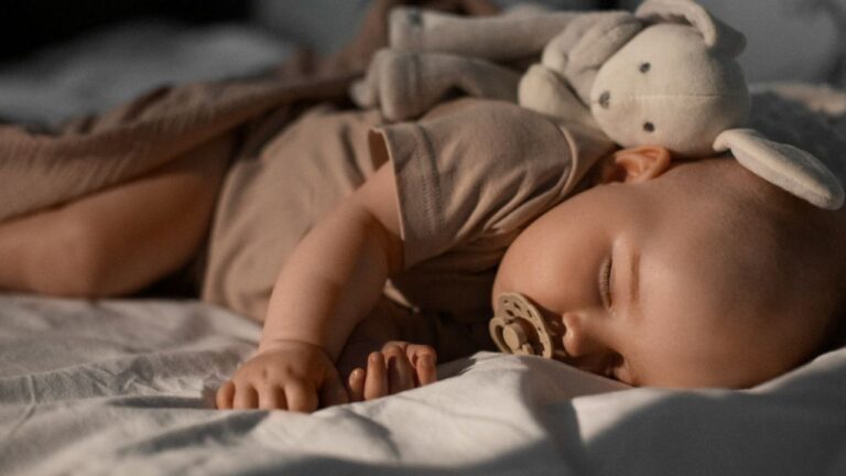 risvegli notturni 8 mesi