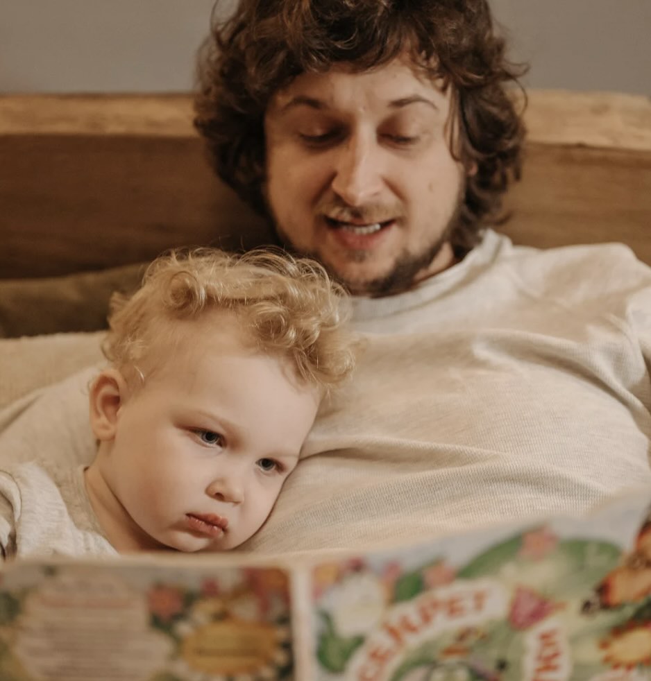 routine serale bambini in 3 fasi: scarico, calma e transizione con connessione